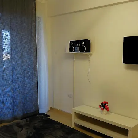 Апартаменты Regal Gardens 1- B105