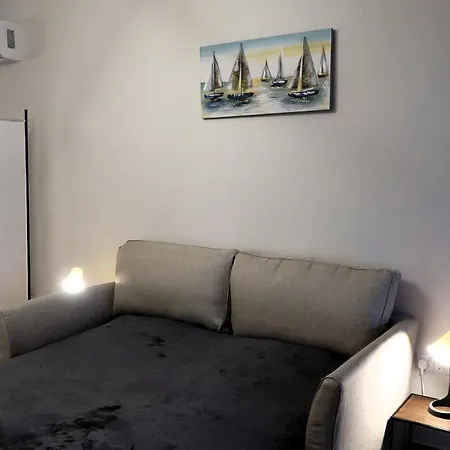 Апартаменты Regal Gardens 1- B105 Терсефану
